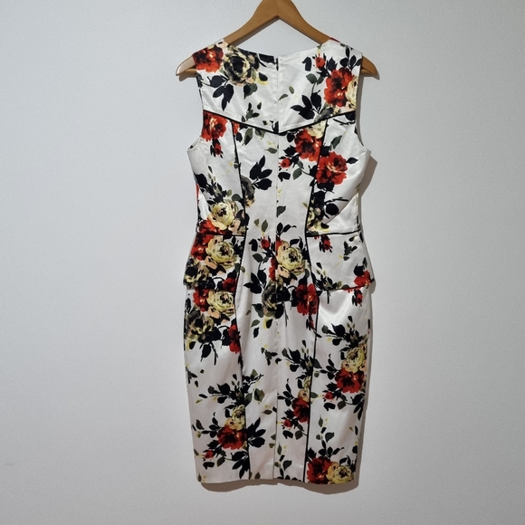 Cue Size 12 White Satin Peplum Floral Pencil Dress - Picture 3 of 6